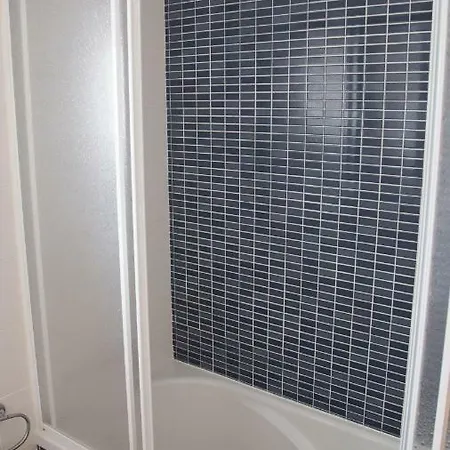 Your Home, Daire Nazaré